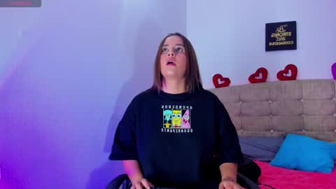 summer_girls01 online show from November 15, 3:48 am