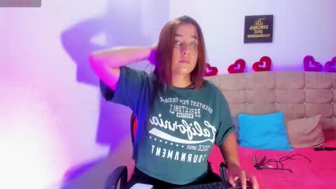 summer_girls01 online show from November 25, 4:12 am