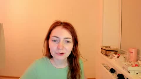 Summer Preston online show from January 5, 7:49 pm