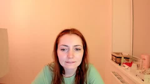 Summer Preston online show from February 7, 8:42 pm