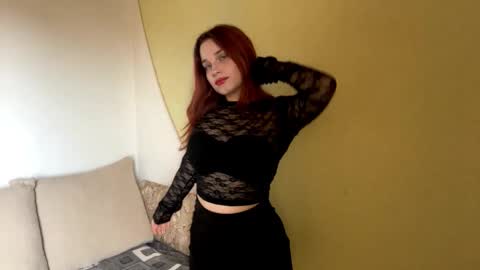 Emily online show from November 15, 8:44 am