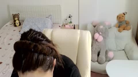 Lucis online show from December 1, 7:35 am