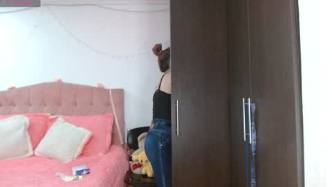 Jeraldine online show from January 25, 12:27 am