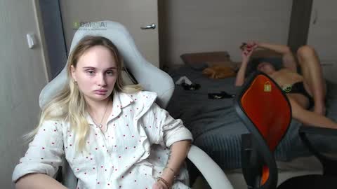 Snapshot of sunny1girl chatting on March 2, 1:16 pm Alice and Sergey online show from March 2, 1:16 pm