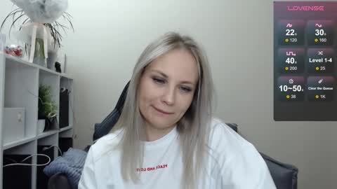 Naomi online show from February 18, 4:05 pm