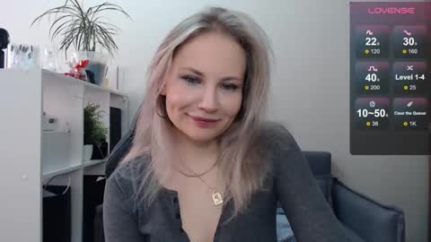 Naomi online show from March 3, 9:22 am