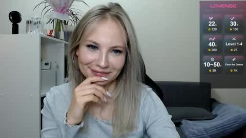 Naomi online show from March 8, 7:53 pm