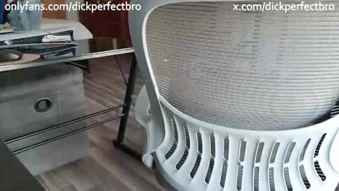 sunny valentine online show from November 19, 3:12 pm