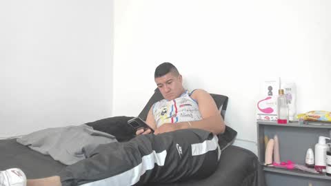 Christian Vanessa online show from December 4, 5:22 pm