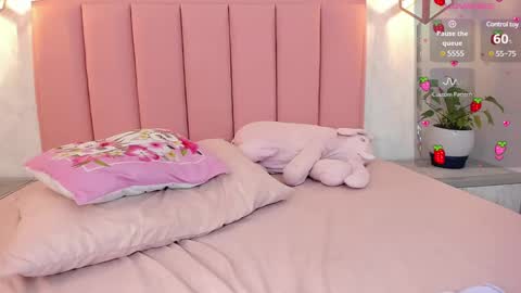 Snapshot of sunnycyrus chatting on March 10, 11:06 pm S U N N Y online show from March 10, 11:06 pm