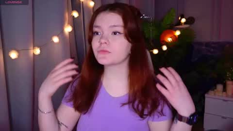 Snapshot of sunrise_enny chatting on November 1, 6:43 pm sunrise_enny online show from November 1, 6:43 pm