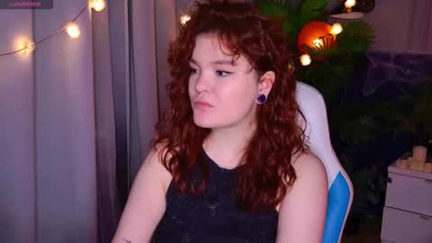 Snapshot of sunrise_enny chatting on November 2, 6:32 pm sunrise_enny online show from November 2, 6:32 pm