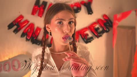 Snapshot of sunrisealice chatting on January 9, 6:48 am Alice online show from January 9, 6:48 am