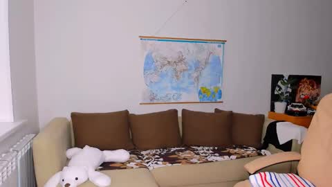 Snapshot of sunsetwithava chatting on February 8, 9:56 am sunsetwithava online show from February 8, 9:56 am