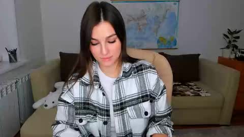 Snapshot of sunsetwithava chatting on February 17, 3:15 am sunsetwithava online show from February 17, 3:15 am