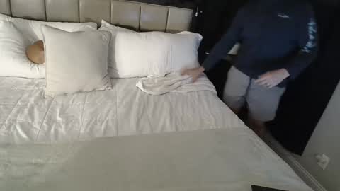 Ryan online show from November 9, 5:06 am