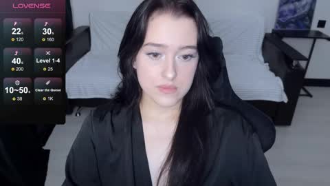 Snapshot of sunshine_j chatting on November 8, 7:23 pm sunshine_j online show from November 8, 7:23 pm