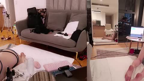 Snapshot of sunshine_sissy chatting on December 12, 4:32 pm Sunshine online show from December 12, 4:32 pm