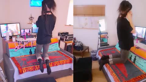 Snapshot of sunshine_sissy chatting on September 8, 8:52 pm Sunshine online show from September 8, 8:52 pm