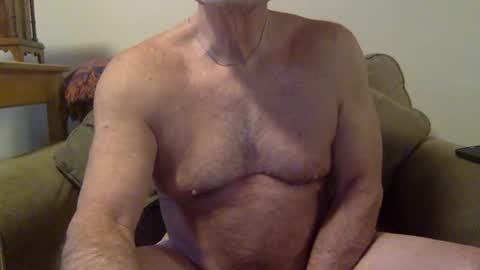 Snapshot of suntrdr077 chatting on November 30, 6:56 pm suntrdr077 online show from November 30, 6:56 pm