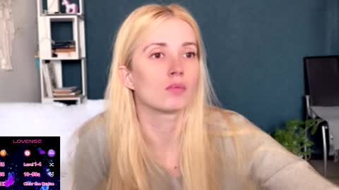 Snapshot of super_peach_stream chatting on November 23, 10:04 am ANNApvt open full info in bio online show from November 23, 10:04 am