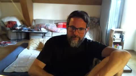 Snapshot of supersquirrel81 chatting on September 20, 3:57 pm supersquirrel81 online show from September 20, 3:57 pm