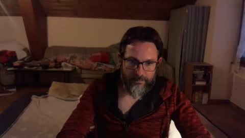 Snapshot of supersquirrel81 chatting on October 9, 5:11 pm supersquirrel81 online show from October 9, 5:11 pm