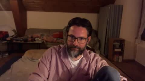 Snapshot of supersquirrel81 chatting on October 12, 5:23 pm supersquirrel81 online show from October 12, 5:23 pm