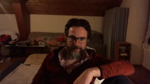 Snapshot of supersquirrel81 chatting on October 13, 9:48 pm supersquirrel81 online show from October 13, 9:48 pm