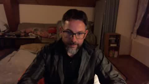 Snapshot of supersquirrel81 chatting on November 2, 7:27 pm supersquirrel81 online show from November 2, 7:27 pm