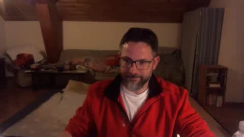 Snapshot of supersquirrel81 chatting on November 9, 6:39 pm supersquirrel81 online show from November 9, 6:39 pm