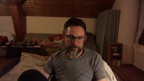 Snapshot of supersquirrel81 chatting on November 20, 8:30 pm supersquirrel81 online show from November 20, 8:30 pm