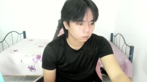 supr4m0 online show from November 24, 9:42 am