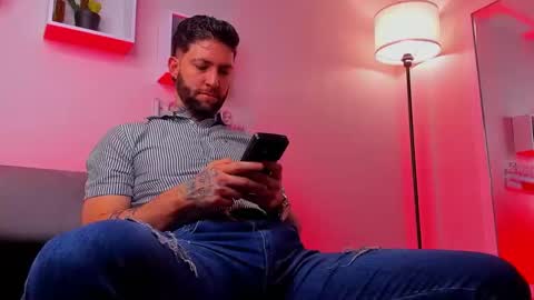 Snapshot of supreme_alpha_ chatting on November 23, 12:54 am supreme_alpha_ online show from November 23, 12:54 am