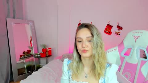 Annie online show from December 25, 4:33 am