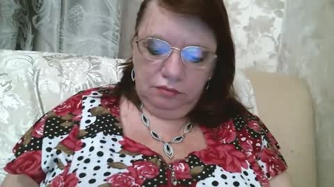 Snapshot of susanaahsun chatting on January 8, 11:54 am SusanaAhSun online show from January 8, 11:54 am