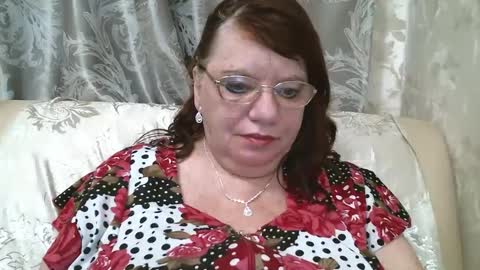 Snapshot of susanaahsun chatting on February 5, 11:55 am SusanaAhSun online show from February 5, 11:55 am