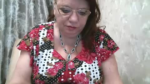 Snapshot of susanaahsun chatting on February 6, 11:54 am SusanaAhSun online show from February 6, 11:54 am