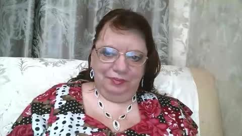 Snapshot of susanaahsun chatting on October 3, 11:07 am SusanaAhSun online show from October 3, 11:07 am