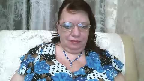 Snapshot of susanaahsun chatting on October 10, 11:09 am SusanaAhSun online show from October 10, 11:09 am