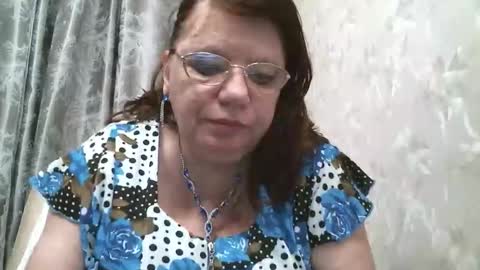 Snapshot of susanaahsun chatting on October 17, 10:51 am SusanaAhSun online show from October 17, 10:51 am