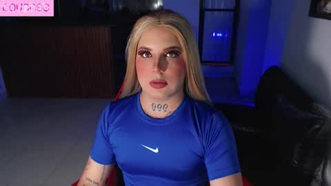 Snapshot of susej_exotic69 chatting on November 2, 10:45 pm ale online show from November 2, 10:45 pm