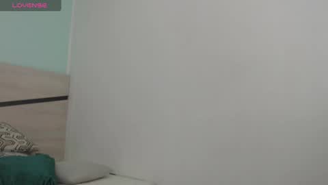 Snapshot of sussy_leon chatting on December 19, 7:07 pm sussy leon online show from December 19, 7:07 pm