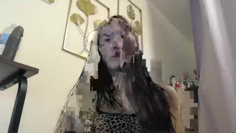 susie online show from November 15, 10:56 am