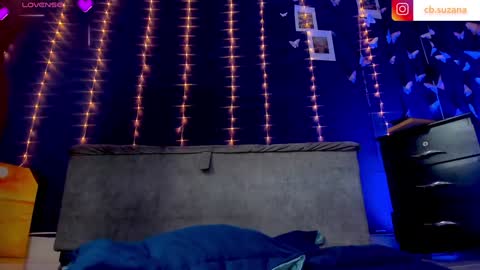 suzanana online show from December 5, 12:22 pm