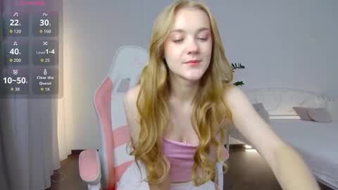 Snapshot of suzipons chatting on November 26, 2:29 pm Suzi online show from November 26, 2:29 pm