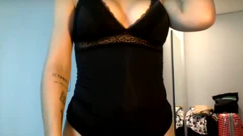 The real sugar baby   Suzy Summer   online show from February 3, 1:19 pm