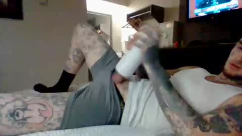 Snapshot of swaggdaddy93 chatting on December 2, 5:57 am Playboy online show from December 2, 5:57 am