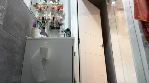 ALBA online show from November 17, 3:07 pm