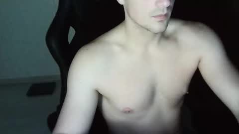 Snapshot of sweeeettt___ chatting on September 14, 5:34 pm sweeeettt___ online show from September 14, 5:34 pm